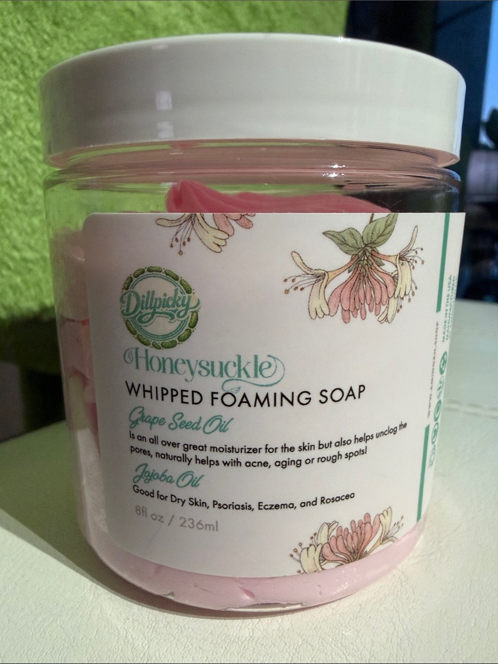 Dillpicky Honeysuckle Whipped Foaming Soap - Soft Pink